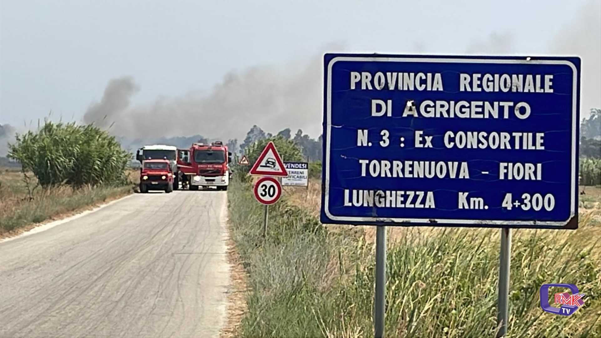 Menfi. Canadair ed elicotteri in azione, fiamme anche alla Cava del Serpente
